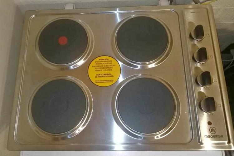 Fotografía 2 de REPARACION DE COCINAS ENCIMERAS ELECTRICAS.  984906338 en SANTIAGO, Metropolitana