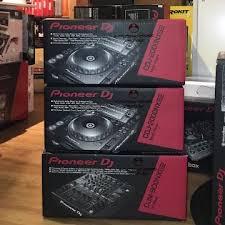 WWW.MYMUZIQS.COM Digitales y Analógicos Mixers, equipos de DJ, Teclados, baterías, equipos de estu