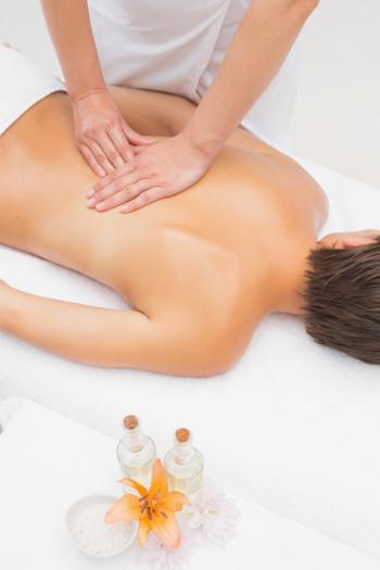 Fotografía 5 de Masaje profesional piernas cansadas cervical craneal