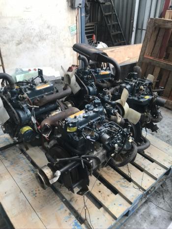 Fotografía 3 de VENTA DE MOTORES KUBOTA, V2403, OFERTA!