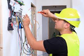 Maestro Técnico eléctrico a domicilio 24 horas, autorizado SEC. en LA REINA, Metropolitana