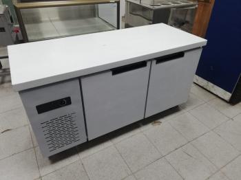 Fotografía 2 de mesón refrigerado